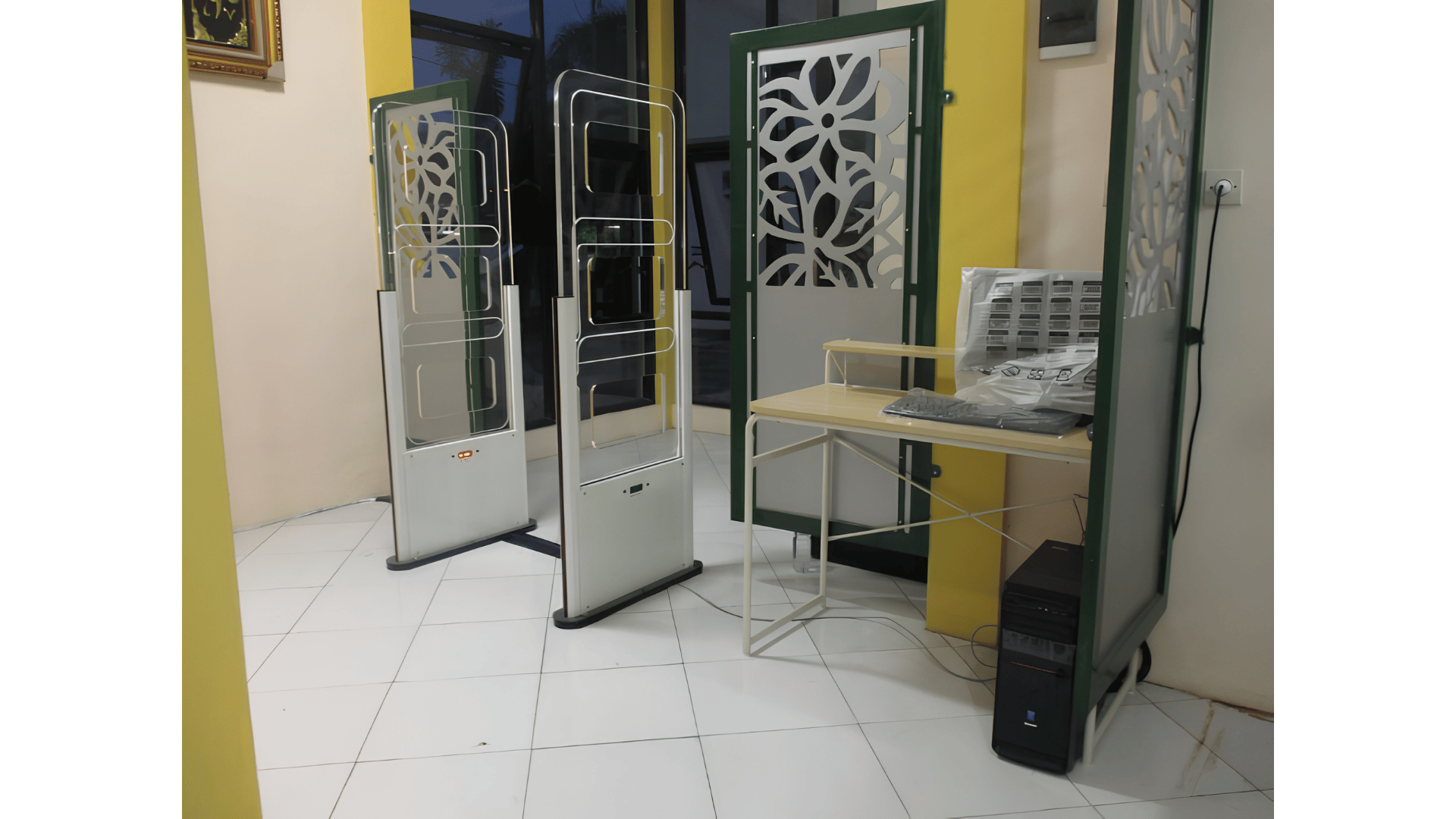 Sistem Sirkulasi dan Keamanan untuk Perpustakaan 1