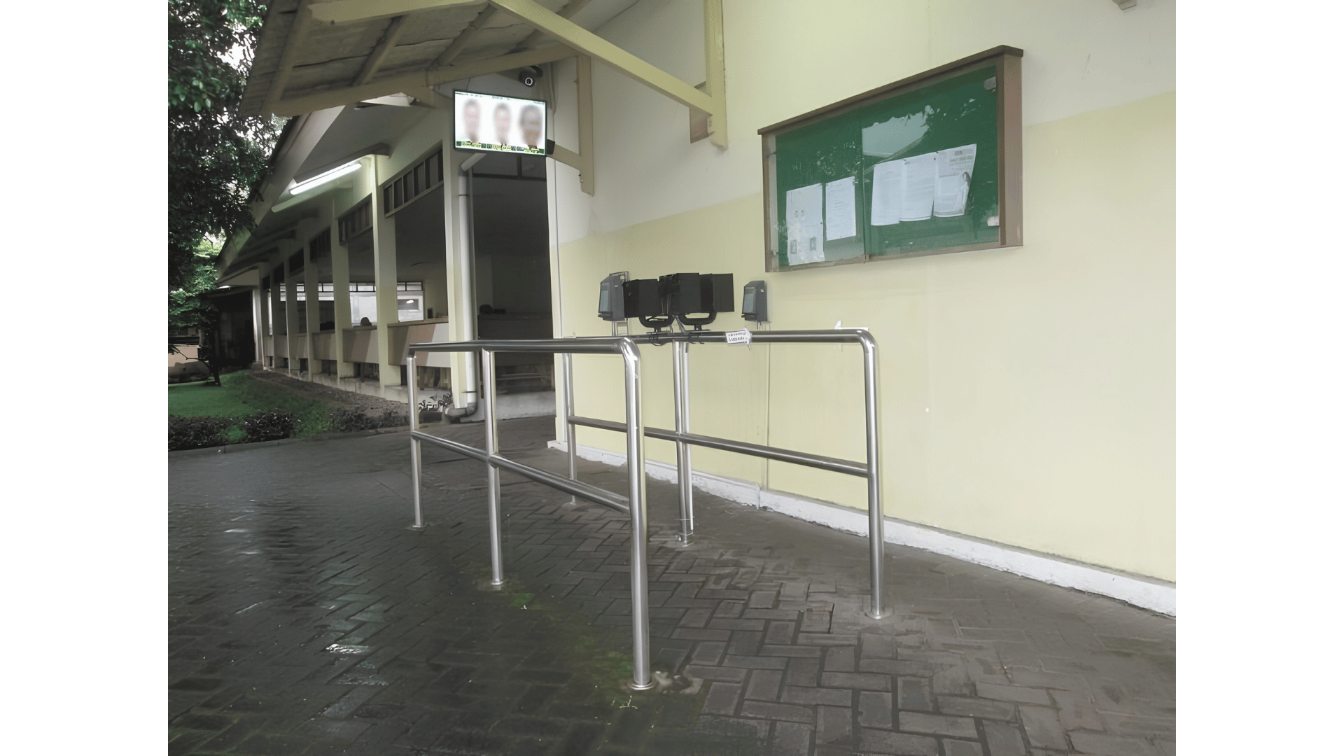 Presensi Karyawan (Seamless Time Attendance)